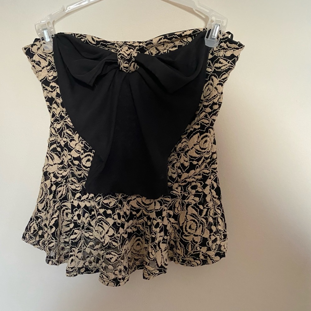 NEW! Black bow peplum top